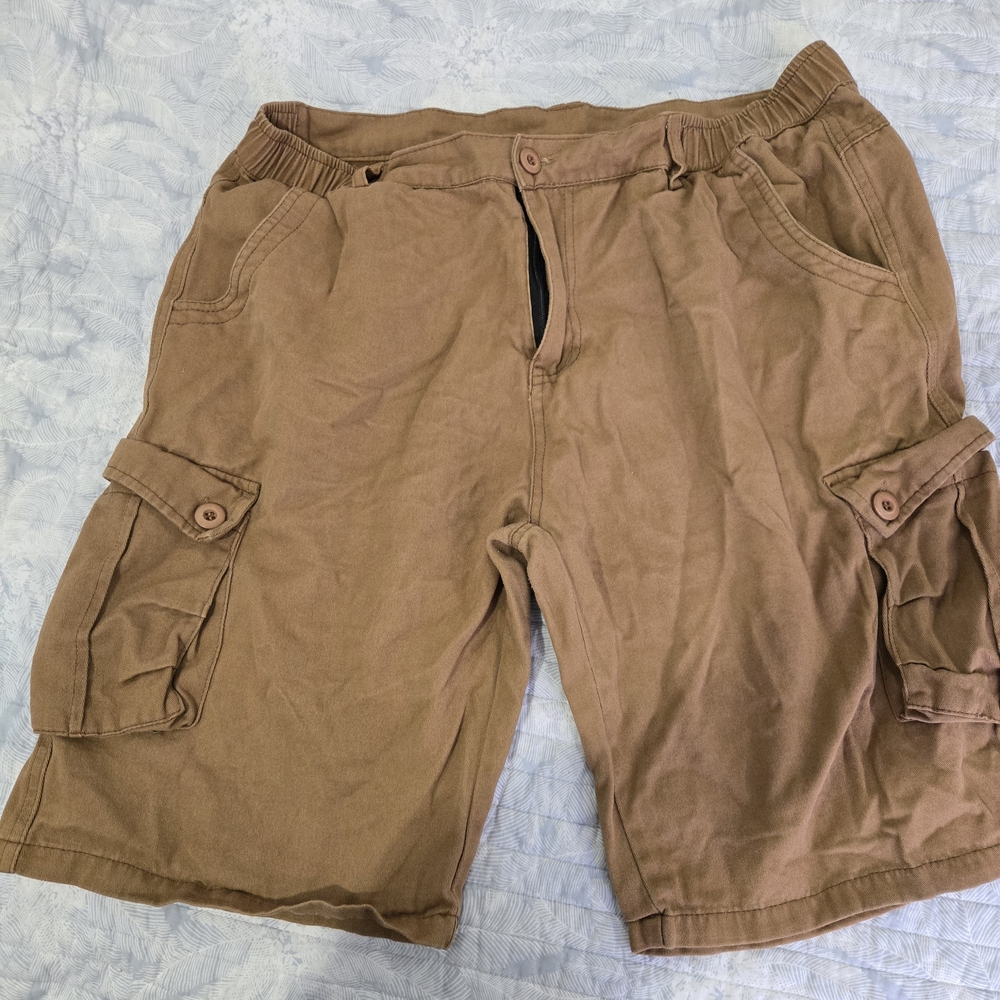 Tan Cargo Shorts with Elastic Waistband and Knee-Length Fit